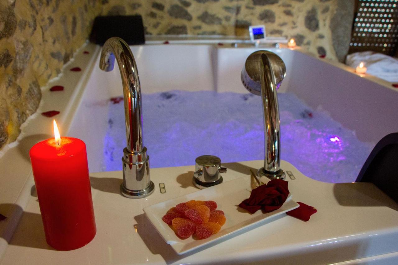Casa Das Fiadeiras De Nemina Con Jacuzzi Extérieur photo